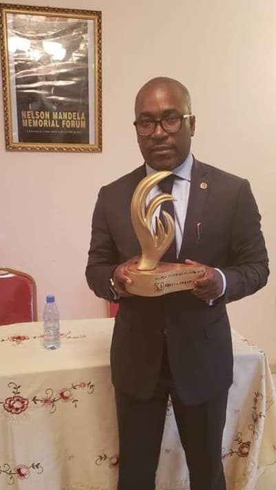 L'avocat Agbor Balla, lauréat du prix Nelson Mandela
